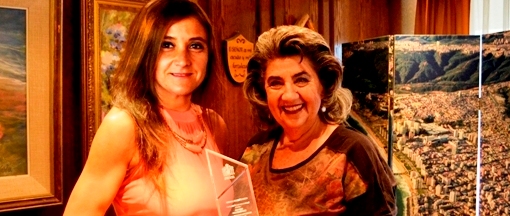 Periodista socia de APTUR premiada por la Municipalidad de Viña