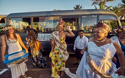 Rapa Nui estrena con éxito transporte público gratuito para Tapati Rapa Nui