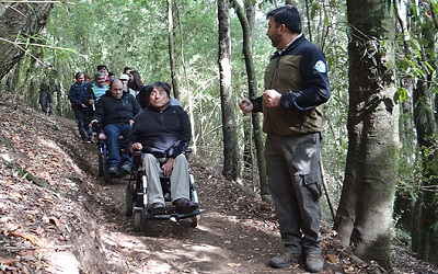 CONAF habilita primer tramo de sendero inclusivo natural en el Cerro Ñielol