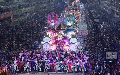 ¿Cuánto cuesta desfilar o ver en primera fila el Carnaval de Río de Janeiro?