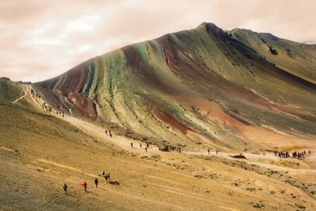 Montaña Arco Iris, Cusco