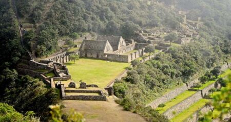 Ciudadela de piedra en Choquequirao