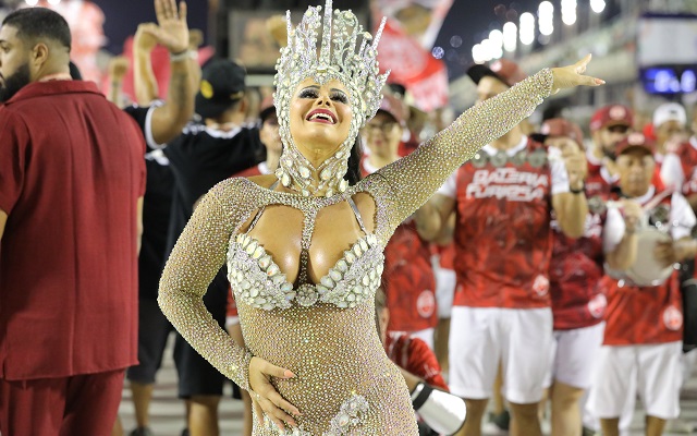 Río de Janeiro celebra su Carnaval más atípico tras reiteradas suspensiones