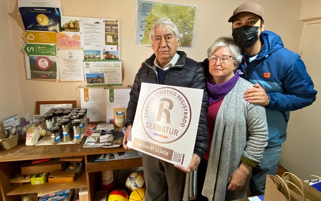 Sernatur O’Higgins entregó Sello R a prestadores turísticos de Pichilemu