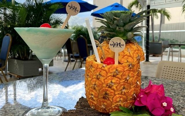 Mercure Santa Marta, Colombia, estrena exquisita nueva carta del Pool Bar