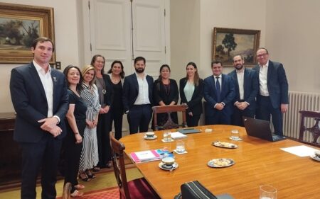 Gremios del Turismo en La Moneda