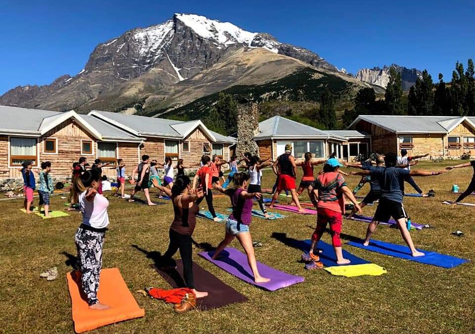 Invitan al 7° Encuentro de EcoYoga Las Torres Patagonia 2023