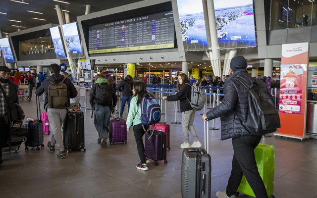 Aeropuerto de Santiago: un millón de pasajeros en vacaciones de invierno