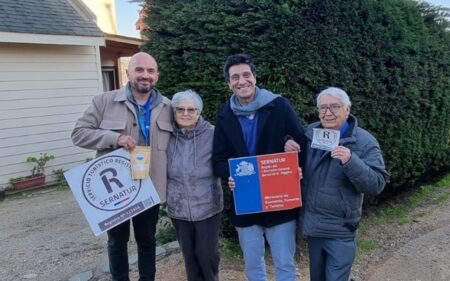 Entrega de Sellos R a prestadores turísticos de Pichilemu