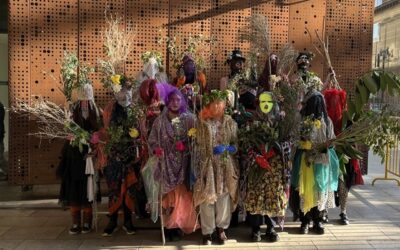 Centro GAM: Mujeres planta desfilan en rito artístico “Mixtura”