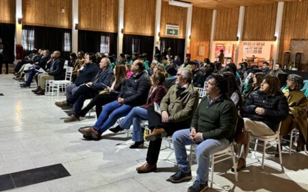 Seminario sobre la Valoración Turística del Patrimonio Cultural de la ZOIT Lago Rapel