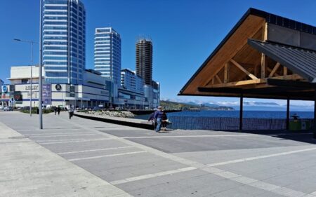 Parque Costanera, frente al muelle de Puerto Montt