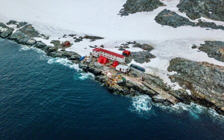 Base antártica Yelcho